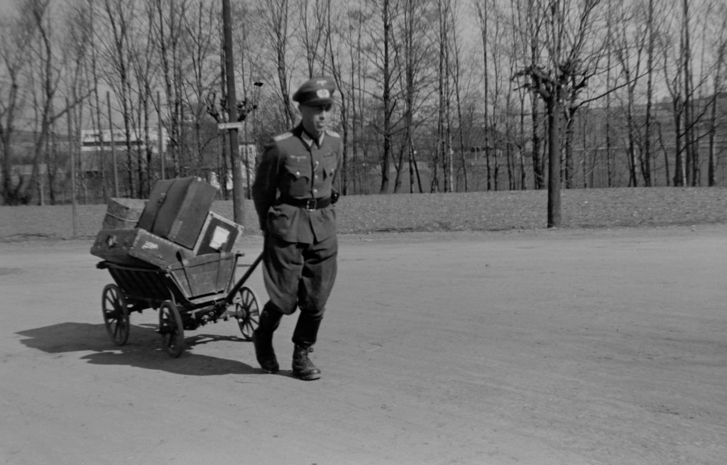 35BilderKrieg 76p A44