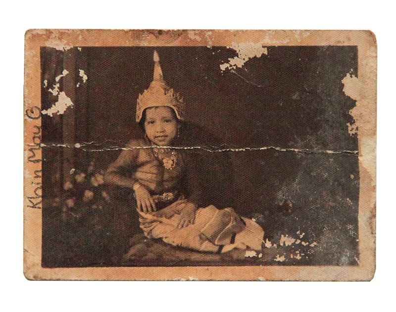 Myanmar_Photo_Archive_10s_child_tradi